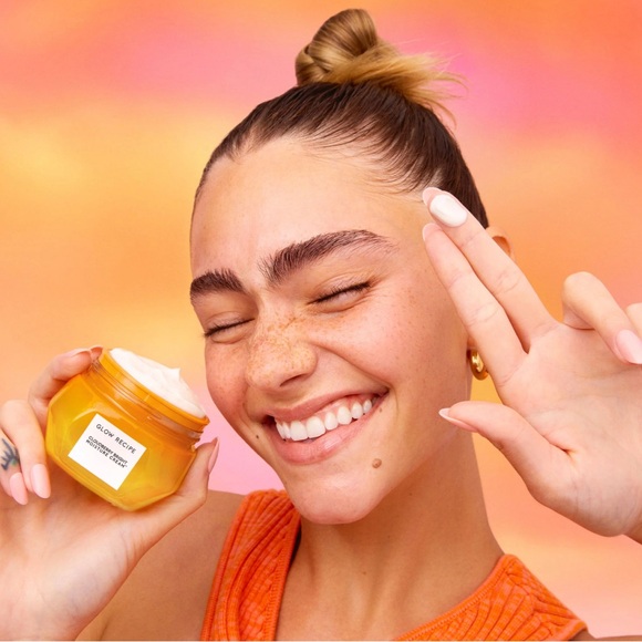 NEW Glow Recipe Cloudberry Bright Refillable Moisture Cream - Picture 6 of 9